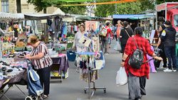 Impressionen vom Westwallmarkt. Bild: Stadt Krefeld, Presse und Kommunikation, Andreas Bischof