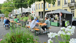 Impressionen vom Westwallmarkt. Bild: Stadt Krefeld, Presse und Kommunikation, Andreas Bischof