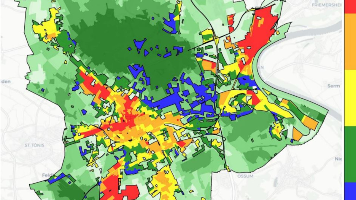 Wie ist die bioklimatische Belastung am Tag in Krefeld? Diese Karte aus der gesamtstädtischen Klimaanalyse macht es deutlich. Rote Bereiche weisen eine hohe Belastung auf, blaue eine sehr niedrige.